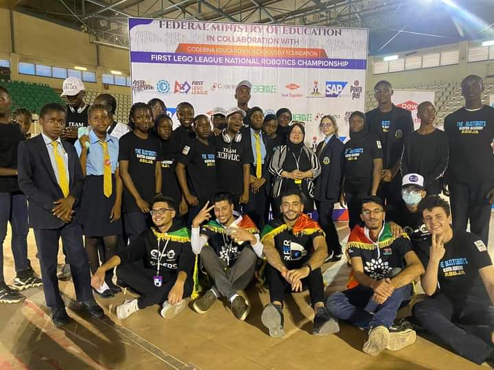 فريق السوبر الليبي يفوز بكأس الأولمبياد الأفريقي في دولة نيجيريا لبطولة ال FTC الخاصة بصناعة الروبوتات