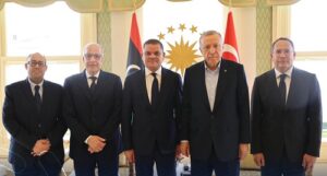 الدبيبة من اسطنبول يقدم تعازيه لضحايا الزلزال للرئيس التركى