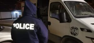 استعادة مركبة صيانة لشركة الكهرباء كانت قد سرقت بقوة السلاح في صبراتة