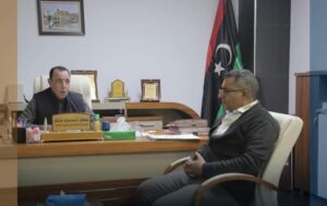العمل والتأهيل تبحث مع الحكم المحلي تنظيم العمالة الوافدة
