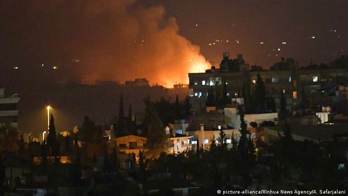 ضربة إسرائيلية تخرج مطار حلب عن الخدمة