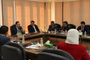 الحويج يؤكد على اهمية الاستفادة من البحوث العلمية الاقتصادية والمالية فى تطوير واصلاح الاقتصاد