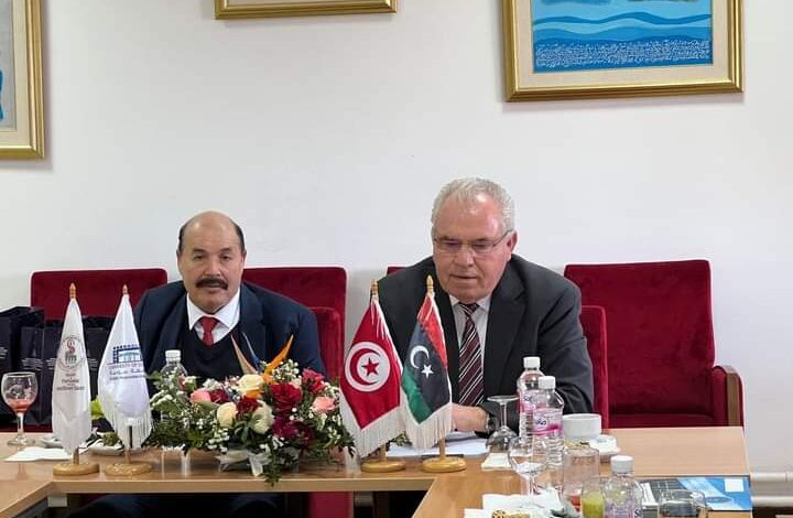 إتفاقية تعاون مشترك بين جامعة ليبيا المفتوحه وجامعة سوسه بتونس .