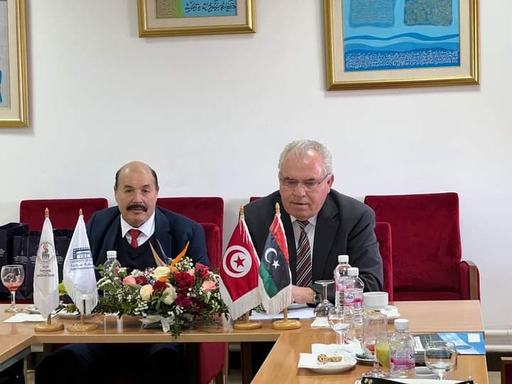 إتفاقية تعاون مشترك بين جامعة ليبيا المفتوحه وجامعة سوسه بتونس .