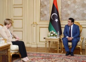 المنفي يبحث مع سفيرة المملكة المتحدة لدى ليبيا مستجدات الأوضاع السياسية والأمنية