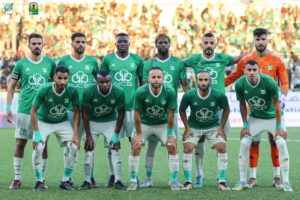 الأخضر يتأهب السفر إلى الجزائر في لقاء مصيري مع اتحاد العاصمة