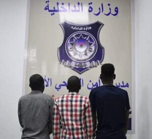 مديرية أمن النواحي الأربعة تلقي القبض على تشاديين يمارسون الاعتداء والسرقة
