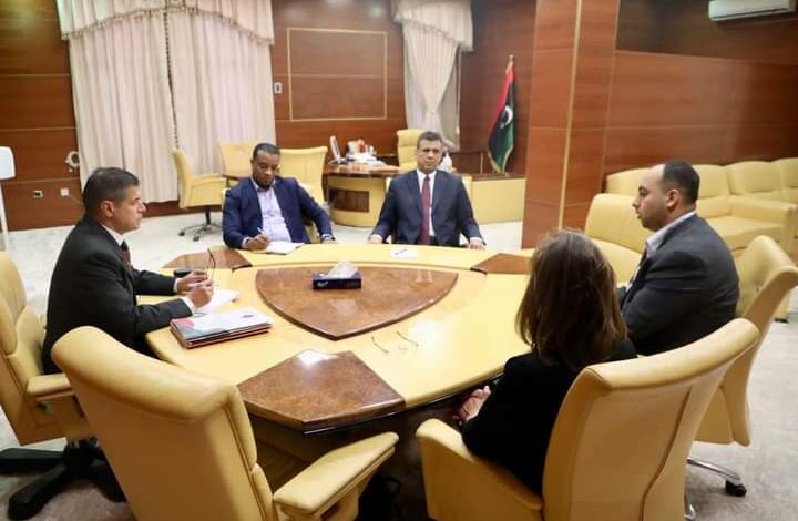 وزارة الصحة تجتمع بممثلي الشركات العالمية الرائدة في تصنيع الأدوية