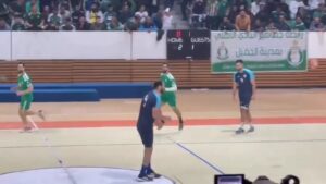 الأهلي طرابلس يتوج قبل قليل بكأس ليبيا لكرة اليد بالفوز على الأولمبي 26-23 ويحرز ثنائية الموسم بعد ثلاثية الموسم الماضي