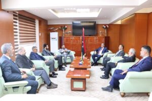 الشهوبي يبحث مع المدير الإقليمي لمكتب المنظمة الدولية للطيران المدني استكمال متطلبات رفع الحظر الجو