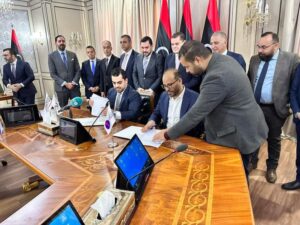 التوقيع على عقد انشاء محطة كهرباء جديدة بزليتن