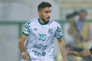 العربي الكويتي يطمح لإبقاء صولة والسنوسي بالكويت