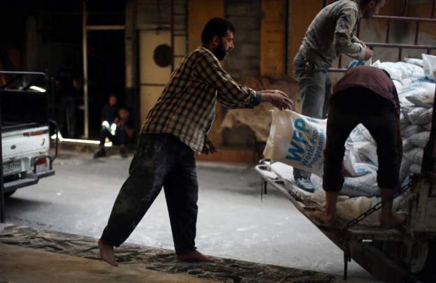 برنامج الأغذية العالمي يعلق مساعداته للفلسطينيين بسبب نقص التمويل