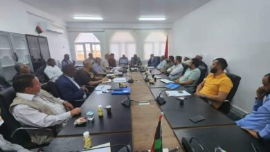 التعمير والاسكان تبحث تقدير التعويضات للمباني المتضررة ببلدية تاورغاء