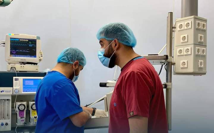 بدء إجراء عمليات تغيير مفـاصل العظــام بمستشفى ابوسليم
