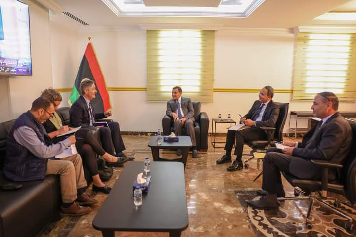 الدبيبة يبحث مع السفير الألماني لدى ليبيا التعاون الاقتصادي بين البلدين