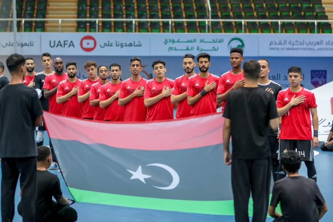 منتخب الصالات يخسر أمام الجزائر في أسوأ شوط للفرسان بالبطولة العربية