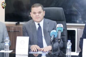 عاجل.. رئيس حكومة الوحدة الوطنية عبدالحميد دبيبة رفقة وزير الرياضة عبد الشفيع الجويفي يحضران اجتماع اتحاد الكرة مع رؤساء أندية الدوري السداسي للدوري الليبي لبحث طريقة اقامة نهائيات الدوري الليبي وإمكانية دعم الدوري