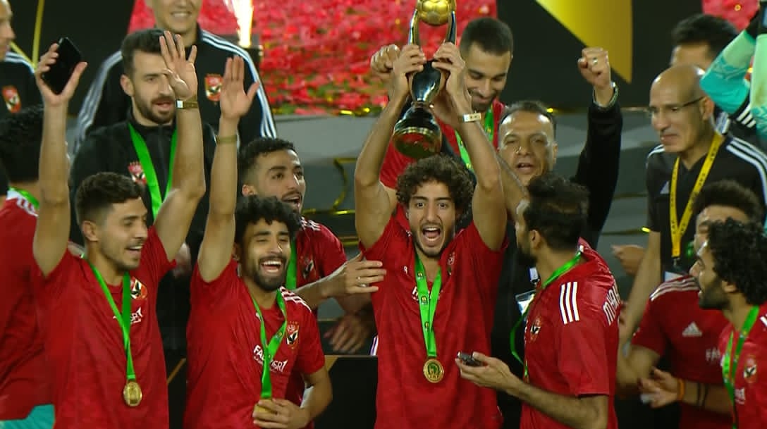 الأهلي المصري يواصل تحطيم الأرقام القياسية بالتتويج بلقب أبطال أفريقيا للمرة 11 ويتأهل لكأس العالم في نسختها المقبلة