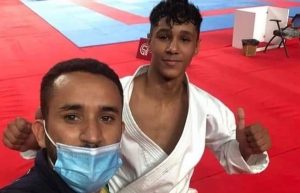 بطل الكاراتيه بذير الدويبي ينجو من حالة بلع لسانه