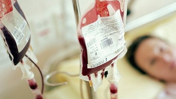 الصحة تناشد المنظمات الدولية توفير أكياس دم