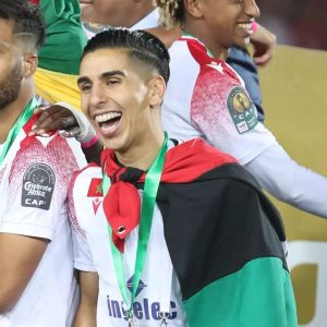 مؤيد اللافي يقترب من العودة للدوري الجزائري