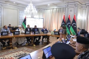 الدبيبة يقرر إرجاء تنفيذ قرار دمج مديريات أمن الجبل الغربي ويستمع للملاحظات عليه