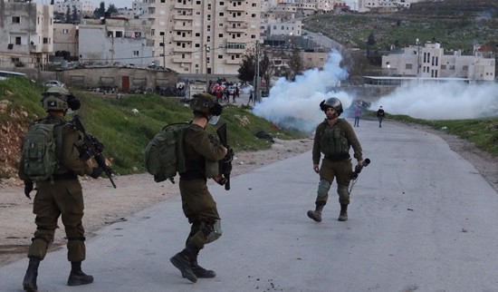 قوات الاحتلال الإسرائيلية تواصل سلسلة اقتحماتها في الضفة الغربية