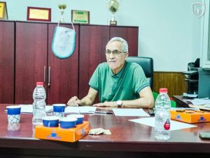 نادي الوحدة يناقش في أول اجتماع بمقره القديم تطوير مرافق المبنى وإعادة تشغيله