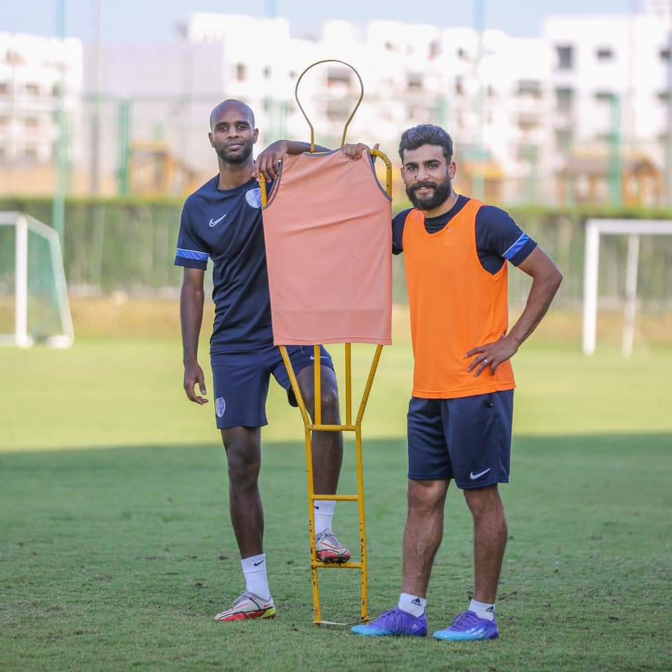 الهلال يرفع وثيرة التحضير والإعداد ويتوجه الثلاثاء المقبل إلى كينيا للقاء كاكا مينغا