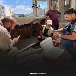 الرقابة على الأغذية والأدوية يقدم مساعدات ومستلزمات طبية للمتضررين بدرنة