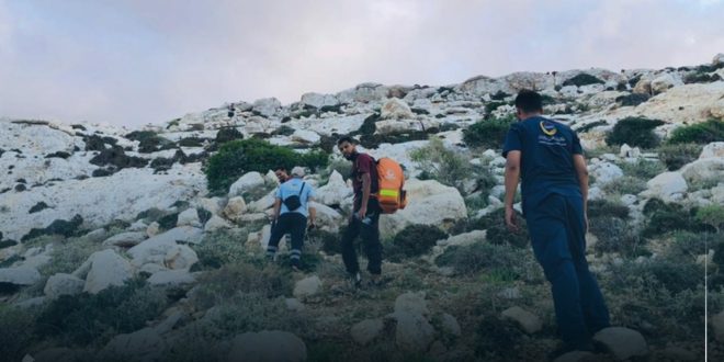 انتشال 3 جثامين وأشلاء لضحايا الفيضانات من شرق درنة