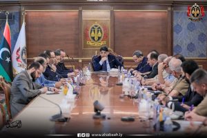 الصور يطالب بربط قواعد بيانات الجوازات والأحوال المدنية بالنيابة