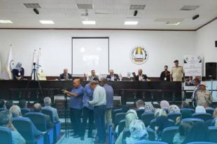 وَزِير التربية والتعليم يفتتح ندوة التراث المعماري التفليدي والصحراوي في ليبيا