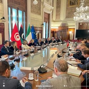 اجتماع أمني ثلاثي مشترك في روما لبحث الإعادة الطوعية للمهاجرين