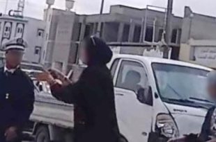ضبط امرأة تهجّمت على رجل مرور في طرابلس وإحالتها للنيابة
