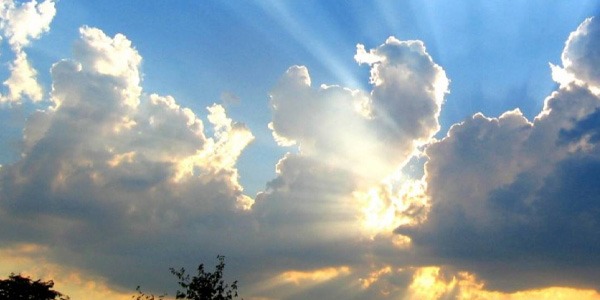 أجواء شبه خريفية على أغلب المناطق الشمالية يتخللها سقوط أمطار