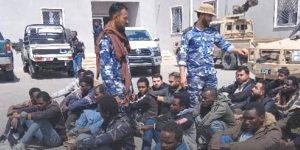 حرس الحدود الليبي يعتقل أكثر من 200 مهاجر غير شرعي جنوب طرابلس