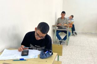 عدسة الصباح تتابع انطلاق امتحانات النقل بمراقبة تعليم غدامس بمشاركة 1800 طالب وطالبة