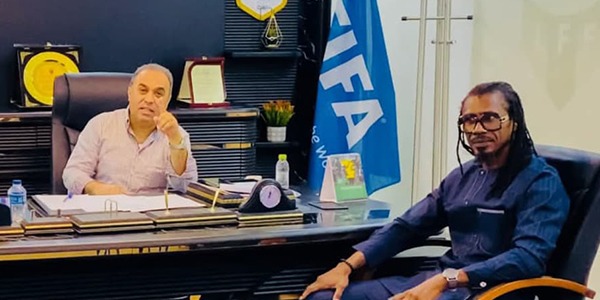 اتحاد الكرة الليبي يبحث مع سيسيه مستقبل المنتخب