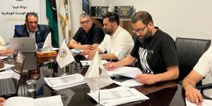 اجتماع للجنة الازدواج الوظيفي بمركز المعلومات والتوثيق