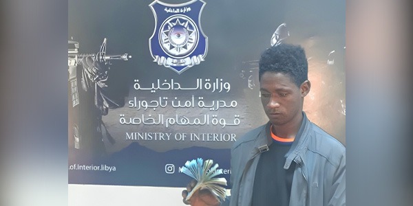 وحدة المهام الخاصة تقبض على متهم بسرقة منزل