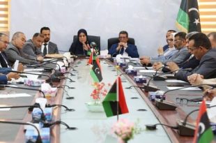 وزارة التعليم تناقش مع المراقبين جاهزية امتحانات الشهادات العامة