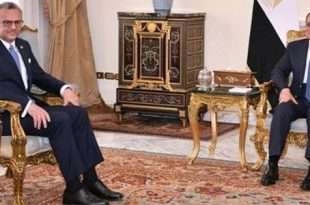السيسي : مصر الأكثر تضرراً من عدم استقرار ليبيا، وتدعم الحل الليبي