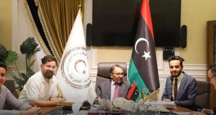 وزير التعليم العالي يبحث مع اتحادات الطلبة استئناف الدراسة بجامعة طرابلس 