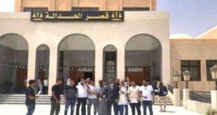 الخارجية تعلن الإفراج عن 17 مواطنًا ليبيًا من السجون الجزائرية