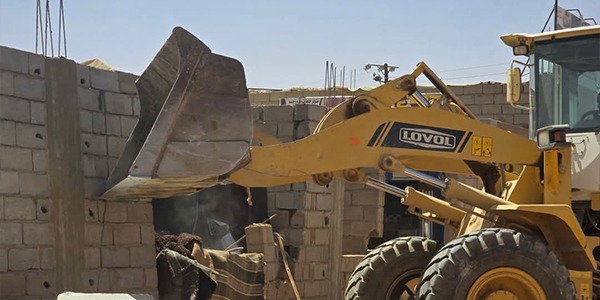 الغرفة الأمنية المشتركة بالكفرة تشرع في إزالة المحال العشوائية المخالفة
