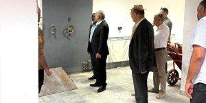 جانب من جولة محافظ المصرف المركزي