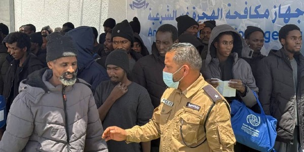 ترحيل مهاجرين غير شرعيين من الجنسية التشادية لبلادهم