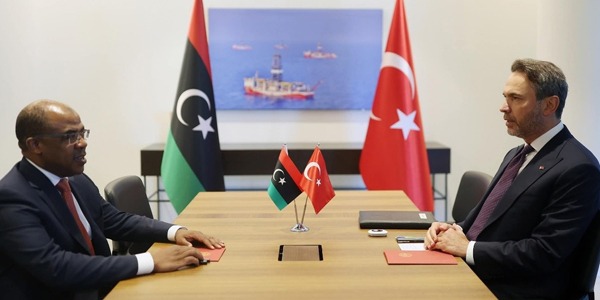 ليبيا وتركيا تبحثان تعزيز التعاون في استكشاف وتطوير النفط والغاز